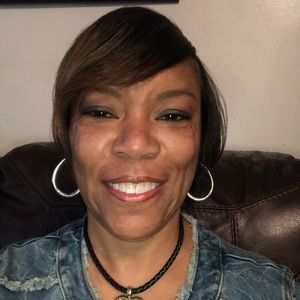 Meet your Posher, Vickie